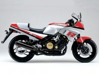 Yamaha FZ750 85  4.jpg