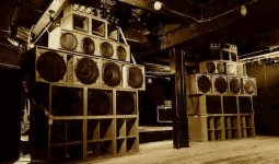 Messenger_SoundSystem_Stacks-e1542196785392[1].jpg