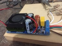 amp1.jpg