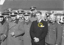 Bundesarchiv_Bild_146-1978-Anh.024-03,_Peenemünde,_Dornberger,_Olbricht,_Brandt,_v._Braun.jpg