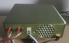 Silky_Forest_Green-Car_Radio_03.jpeg
