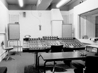 Tannoy-Monitor-Gold-1971-Abbey-Road.jpg