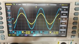 kit 1 aliexpress_18Vrail_450mVrms input before clipping  8R_2.jpg