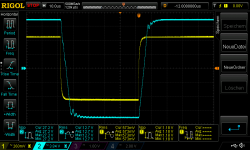 600mVrms in square 10khz_440nF_R channel 100pF feedback.png