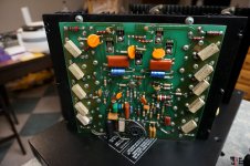 1125779-bgw-750b-power-amp.jpg