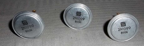 2N1099-3-komada--230865265.jpg