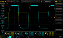 inverted amp 22V supply 8,2R_square wave 10khz 910mVrms in about 39Watt.png