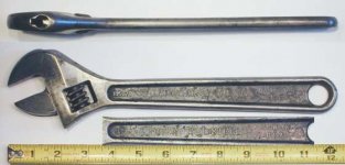 danielson_adj_12in_wrench_carbon_tw_plain_f_cropped_inset2_w560_h269.jpg