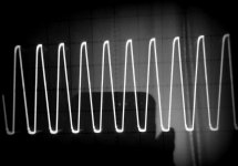 NonInverting50KHz20Vpp.jpg