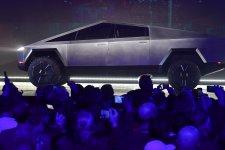 tesla-frederic-20j-20brown-20afp.jpg