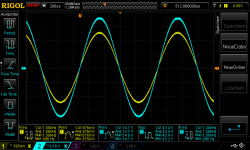 25V supply ampR2_8,67R_690mVrms input clipping at pos rail.png