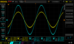 22V supply ampR2_4,9R_350mVrms input_about 10,4Watt.png