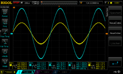 2_22V supply ampR2_8,67R 590mVrms input.png