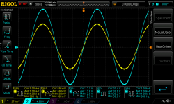 +25_-22V supply_620mVrms_start oscillating.png