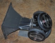 EV horn, 4 driver manifold with 4 DH2MT bolted on_5.jpg