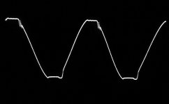 LM3886_5x_20KHz_CurClip36Vpp_470R_2Ohm.jpg