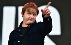 Lewis Capaldi.jpg