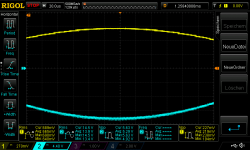 inverted amp 22V supply 4,459R_560mVrms in oscillating at negative rail_4_scope hi res.png