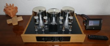 engamp2_inside.jpg