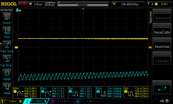 inverted amp Gain 3,6 25V supply 8,2Rload_3,5Vrms in 1khz_zoom2.png