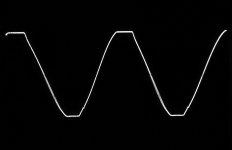 TDA7265_20KHz_Clip40Vpp_8Ohm_10x.jpg