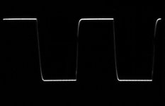 TDA7265_20KHz_20Vpp_4Ohm_3x_680R.jpg