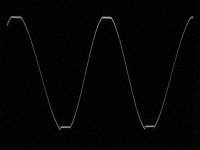 LM3886_1KHz_Clip64Vpp_8Ohm.jpg