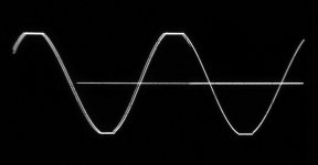 OPA549_1KHz_37Vpp_2Ohm_8x_CurClip.jpg