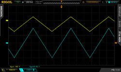 2020_04_30_SGC_1KHz_triangle.png
