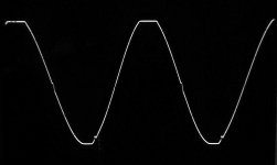 OPA549_20KHz_Clip47Vpp_8Ohm_4x.jpg
