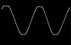 OPA549_1KHz_Clip41Vpp_2.7Ohm_2.7x.jpg