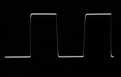 LM1876_20KHz_20Vpp_3x_560Ohm.jpg