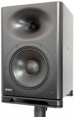 genelec-s360-vornrechts1.jpg