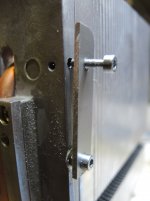 4.fasten drive transistors.jpg