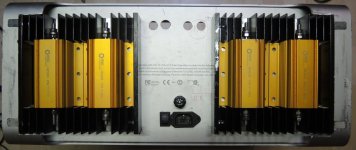 1. Heat Sinks RE out of the Box sml.jpg