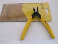 pliers.jpg