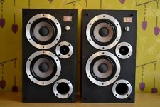 Wharfedale E30.jpg