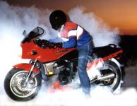 ninja900smokin.jpg