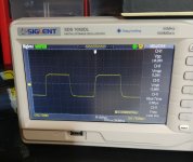 square_14kHz.jpg