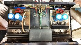 Bryston-2b-Internals.jpg