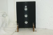 Kühlkörper mit nichtmetallischen Montagewinkeln 163x240mm.jpg