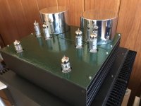 finished amp with top plate in hammertone paint.jpg