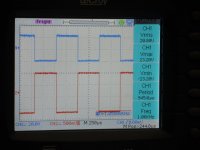 1.Square 1Khz 20 Volts RMS-s.jpg