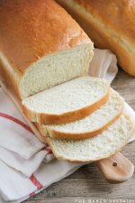 white_sandwich_bread_4.jpg