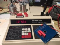 foto_3_LCR_meter_cap0126.jpg