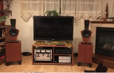 LX521_with_AR_D150_tube_amp2.jpg LX521_with_AR_D150_tube_amp2.jpg