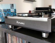 thorens-TD-125-turntable-height-adjustable-feet-isolation_720x.jpg