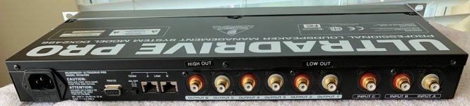 Behringer back mod.jpg