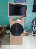 Calpamos spec speakers.jpg