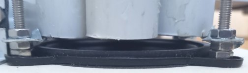 3QB945.jpg